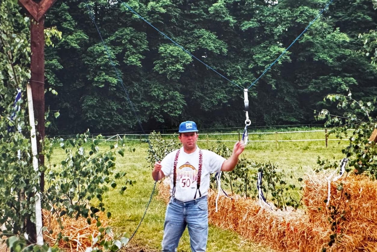 Arbeit auf dem Reitplatz in früheren Jahren