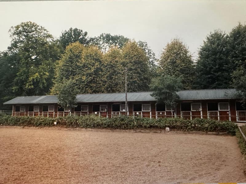 Stalltrakt von Gut Silk in den 1990er Jahren